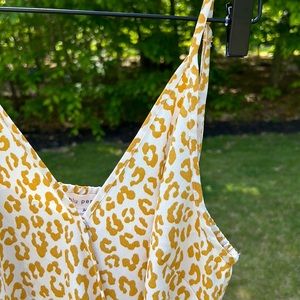 Blu Pepper Tank top (stitch fix brand)